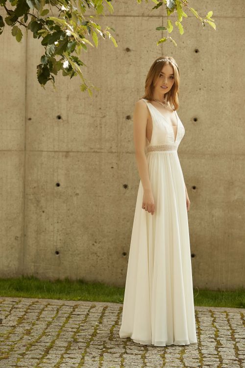 Brautkleid in A - Linie und V-Ausschnitt aus Spitze und Ciffon